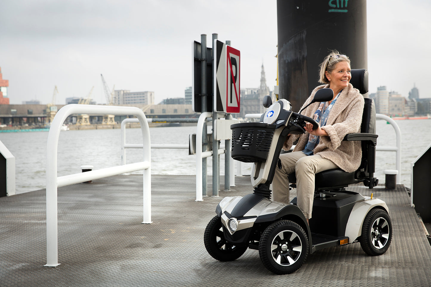 Scooter MERCURIUS 4D 15 KM