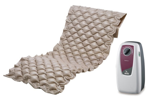 Kit antidecubito a ciclo alternato DOMUS 1 – Materasso a bolle in PVC – H 7 cm con 130 celle – Compressore con regolazione a ciclo alternato