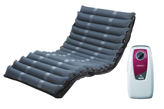 Kit antidecubito a ciclo alternato DOMUS 2 – Materasso Nylon+PVC – H 10,2 cm a 18 elementi intercambiabili e compressore con regolazione