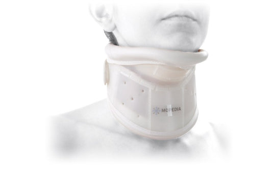 Collari cervicali rigidi tipo “Schanz” in poliestere e vinile – Con mentoniera