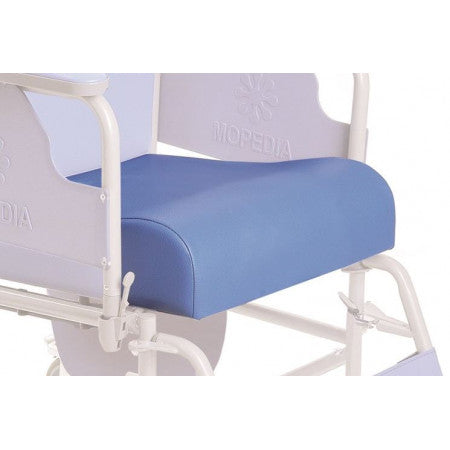 Seduta senza foro per Komoda Moretti