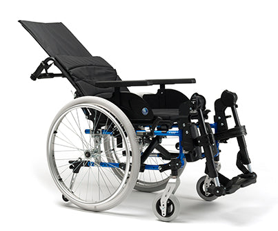 Carrozzina leggera con schienale reclinabile 30°- MOD. V500-30°